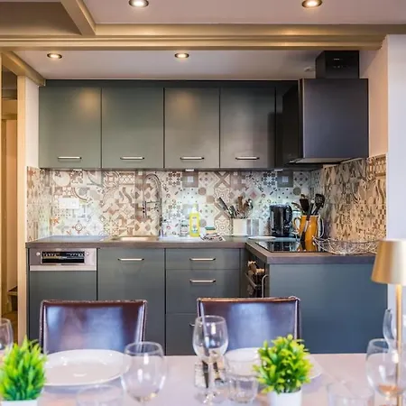 Appartamento Ancolie - Beautiful 6-people Close To Lifts - By Cozee *