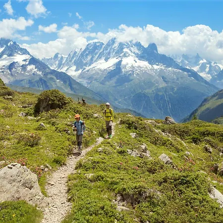 Appartamento Ancolie - Beautiful 6-people Close To Lifts - By Cozee *